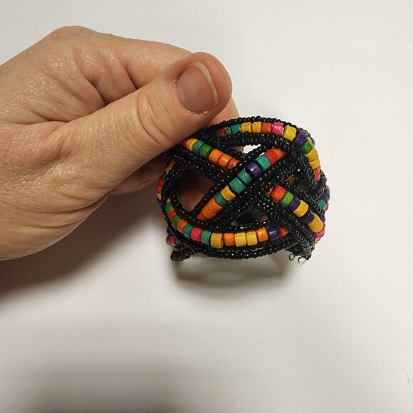 Beaded twist hinged bracelet unmarked jb - Picture 3 of 9